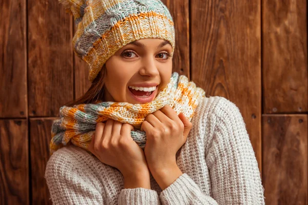 Süßes Teenager-Mädchen — Stockfoto