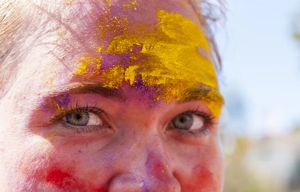 Colorful face in the indian festival Holi — Stock Photo, Image