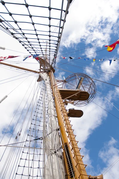 Sling of the sailboat — Stock Photo, Image