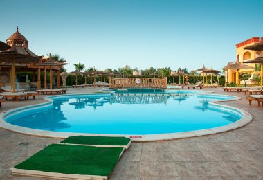 tropikal resort otel Havuzu