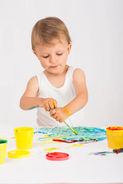 baby draws a finger paints