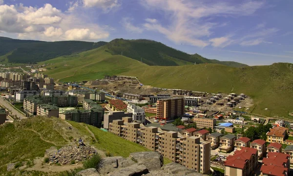 Neubauten in der Hauptstadt ulaanbaatar, Mongolei — Stockfoto