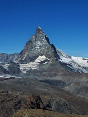 Matterhorn, İsviçre Alpleri'nin manzaralarını