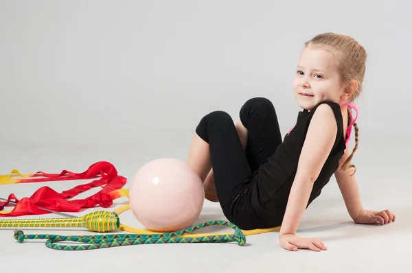 Vacker liten gymnast — Stockfoto