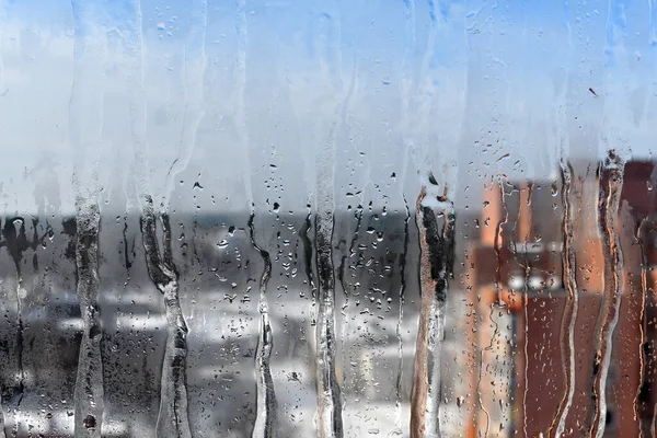 Abstrakte Wassertropfen Auf Vernebeltes Fenster Horizontalen Tageslicht — Stockfoto