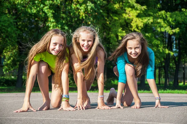 Bambini felici sportivi — Foto Stock