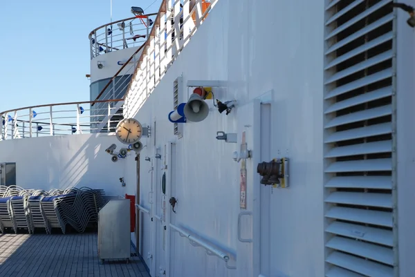 Navios de cruzeiro e outros transportes marítimos — Fotografia de Stock