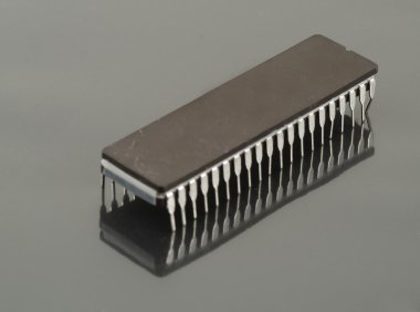 Yarıiletken aygıtlar ve elektronik çip
