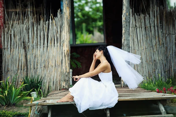 Portrait of attractive bride — Stock Photo, Image