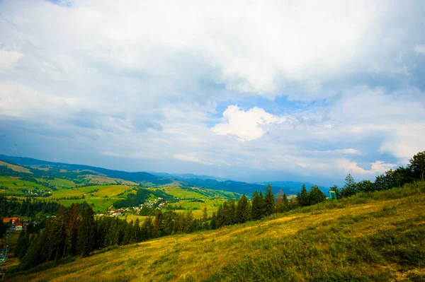 Summer in the mountains. Carpathian, Ukraine, Europe. — Stock Photo, Image
