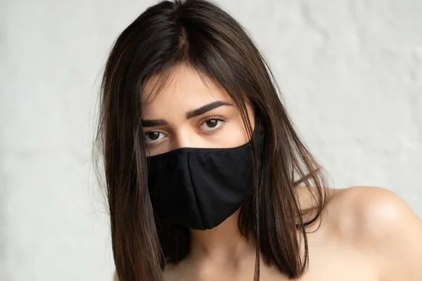 Portrait Young Beautiful Woman Black Mask Studio — Stock Photo, Image