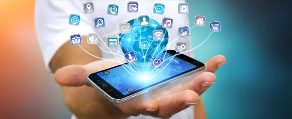 Üzletember modern digitális mobiltelefon alkalmazások használata — Stock Fotó