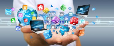 Multimedya Teknoloji cihazlar elinde tutan işadamı