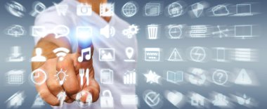 Dijital dokunmatik ekran arayüzü ile web simgesini kullanarak iş adamı