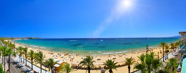 Blick auf den Strand platja llarga in salou spanien — Stockfoto