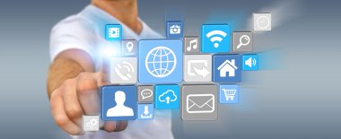 Modern dijital simge uygulama kullanarak iş adamı