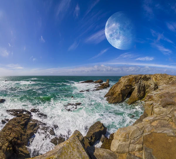 Weergave van verre planeet systeem van kliffen — Stockfoto