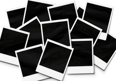 Bir yığın hazır fotoğraf, Mockup. Beyaz yüzeydeki eski fotoğrafların yığını 3B görüntüleme