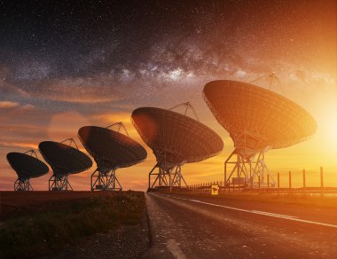 gece radyo Teleskobu görünümü