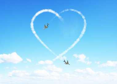Kalp bulutlar Sevgililer günü kavramı