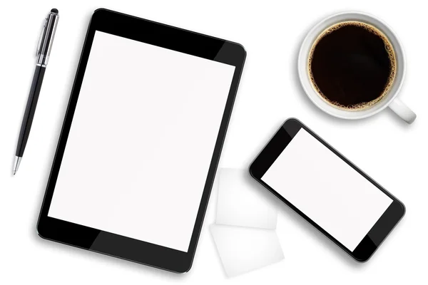 Tablet pc and mobile phone on office desk — Stock Photo, Image