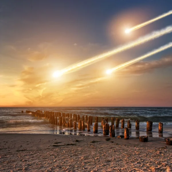 Impacto dos meteoritos num planeta no espaço — Fotografia de Stock