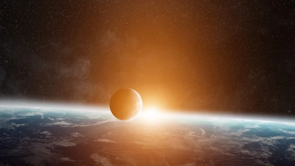 Soluppgång över planetjorden i rymden — Stockfoto