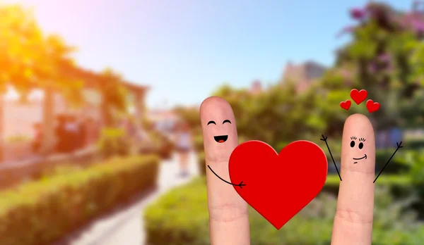 Gelukkig vinger paar verliefd vieren dag van de Valentijnskaart — Stockfoto