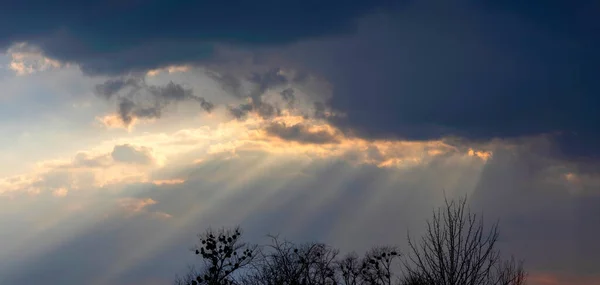 Cielo Drammatico Tramonto Soft Focus Sul Cloud Luce Del Sole — Foto Stock