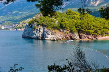 Przno köyü yakınlarındaki Budva Riviera 'daki Adriyatik sahil manzarası. Karadağ, Balkanlar, Adriyatik denizi, Avrupa