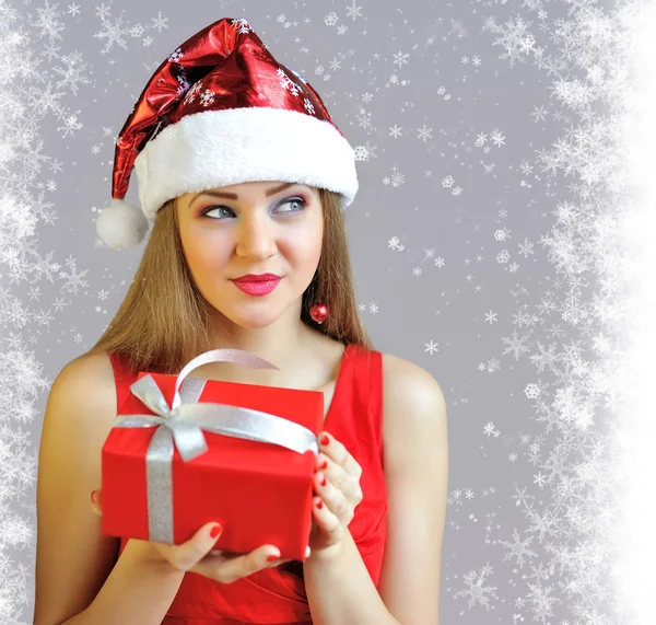 Portrait of beautiful sexy girl with Christmas gift — Stock Photo, Image