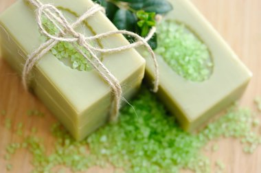 Doğal el yapımı Sabun ve aromaterapi banyo tuzu