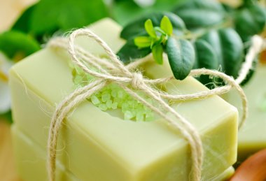 Doğal el yapımı Sabun ve aromaterapi banyo tuzu