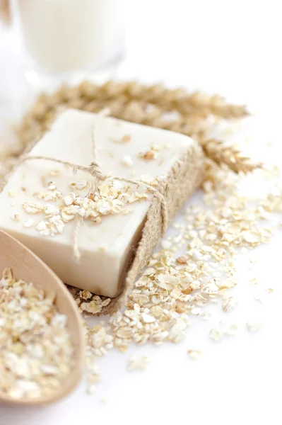 Oatmeal Soap handmade for a natural clean — Stock Photo, Image