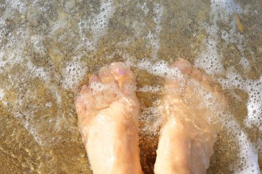 kadın bacaklar dalgalar sörf