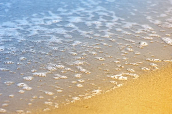 Soft wave of the sea on the sandy beach — Stock Photo, Image