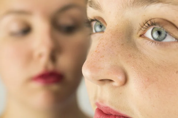 Close up of Two Young Girls Faces — Stock Photo, Image