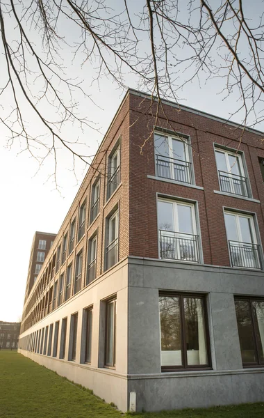 Apartment building — Stock Photo, Image