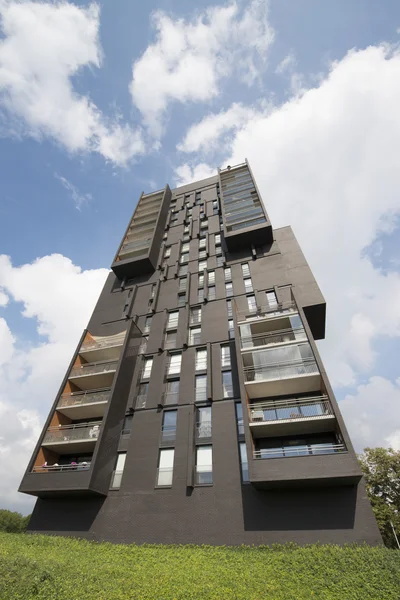 Apartment building tower — Stock Photo, Image