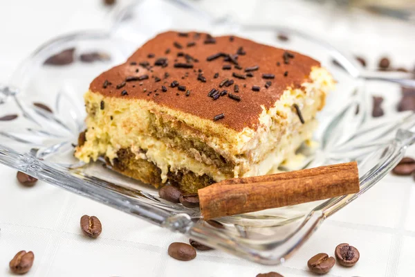 Tiramisu Cake with coffee beans and cinnamon — Stock Photo, Image