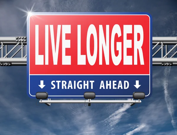 Live longer, road sign — Stock Photo, Image