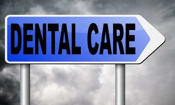 Dental care road sign — Stock Photo, Image