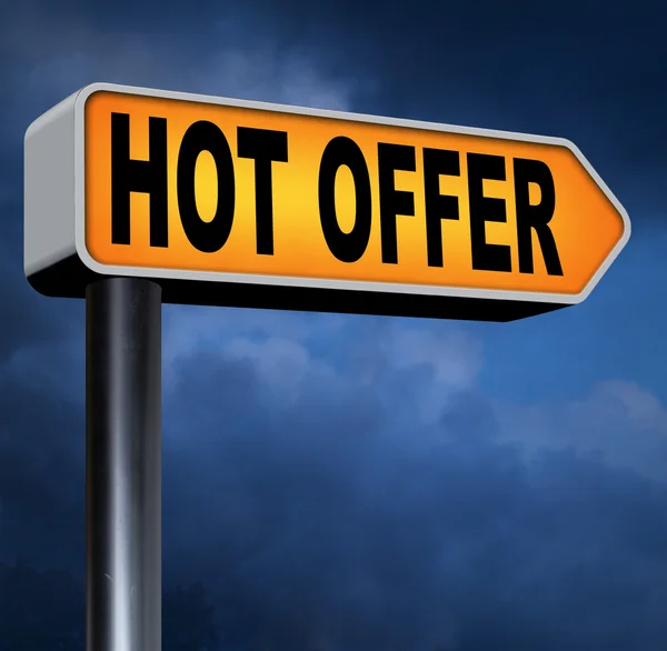 Hot offer road sign — Stock Photo, Image