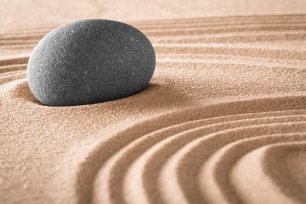 Pedra de meditação zen — Fotografia de Stock