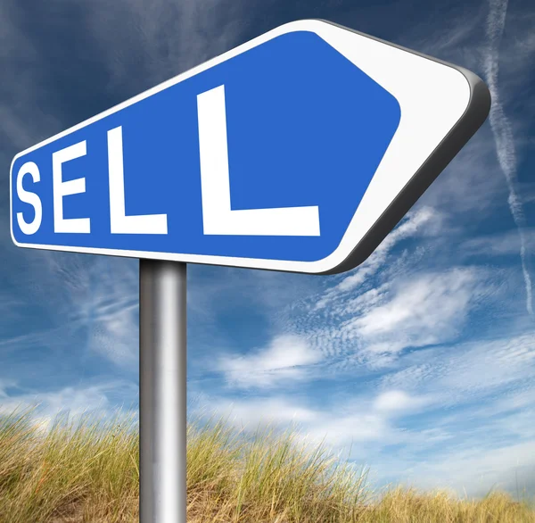 Vender signo en línea — Foto de Stock