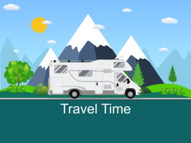 Karavan van yolda sürüş.