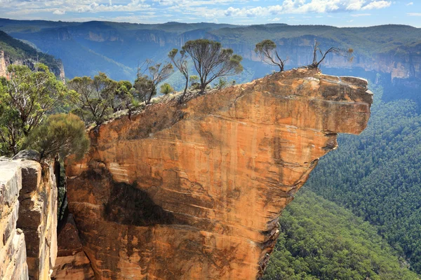 Opknoping Rock Blue Mountains Australië Rechtenvrije Stockafbeeldingen