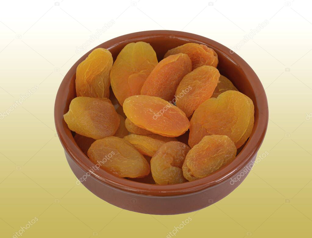 Dried apricots in the bowl
