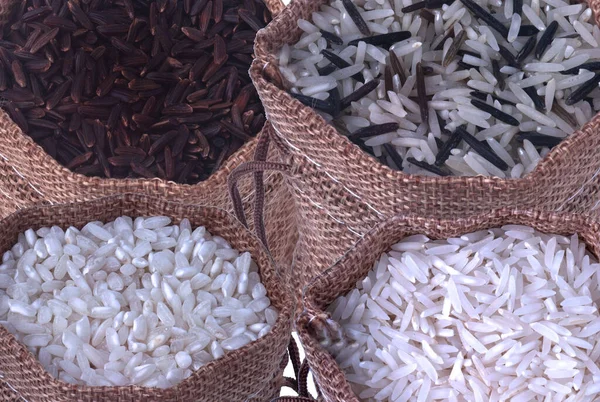 Çuvalda Pirinç — Stok fotoğraf