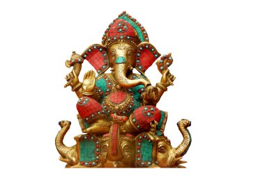 Geleneksel Ganesh Chathurthi Festivali 'nde namaz kılmak için metalden yapılmış Hindu tanrı Ganesha putuna yakından bakın.